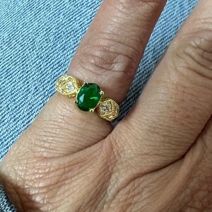 Emerald Green Oval CZ Accent Ring Gold Tone Size 3.75 #3759